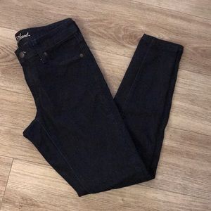 Universal Thread Mid Rise Jegging sz4/27R